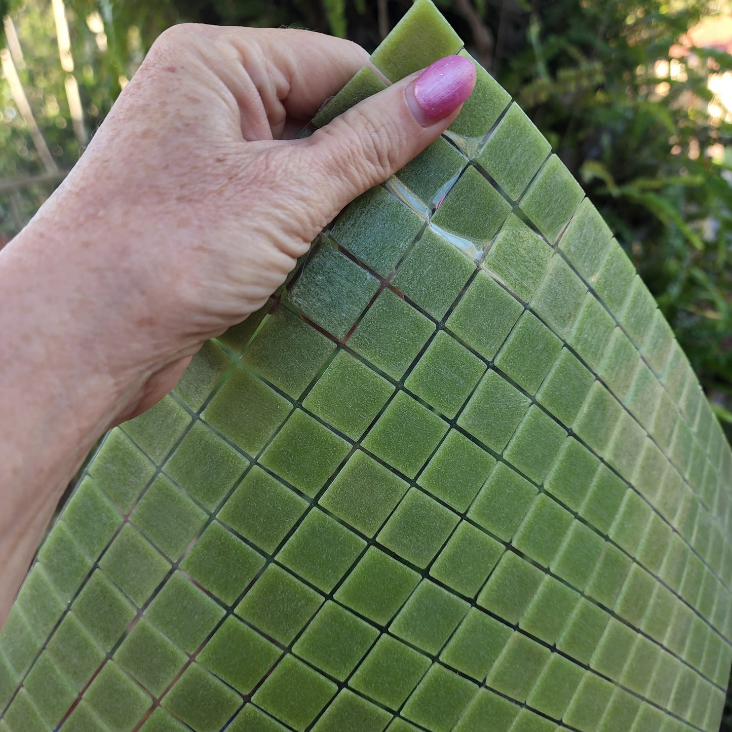 QUALITY TREND AUSTRALIAN TILE SHEETS 2CM X 2CM GREEN LIME